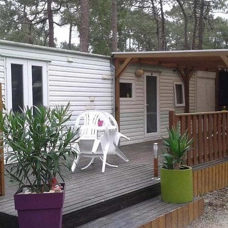 Appartements tourisme meublés Com'in Médoc Lesparre-Médoc Exterior foto
